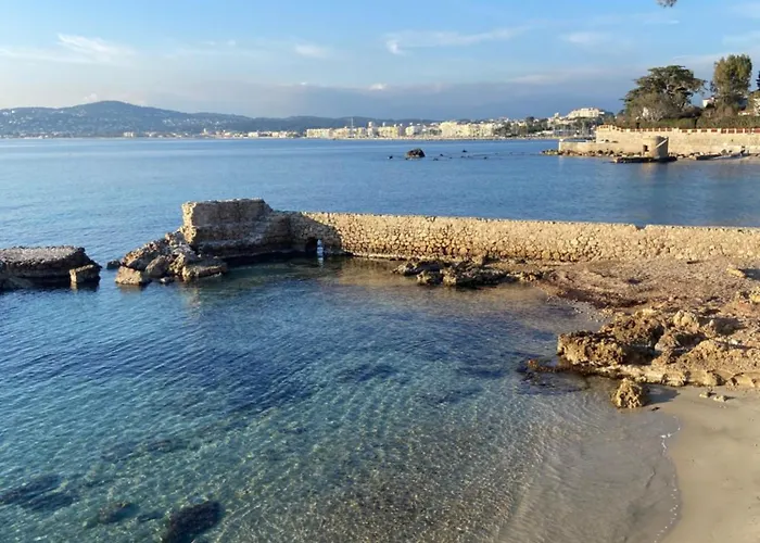 Confortable - Parking Inclus - Proche Juan-les-pins Appartamento Antibes