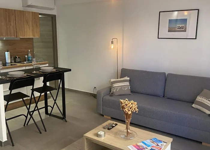 Appartamento Confortable - Parking Inclus - Proche Juan-les-pins *