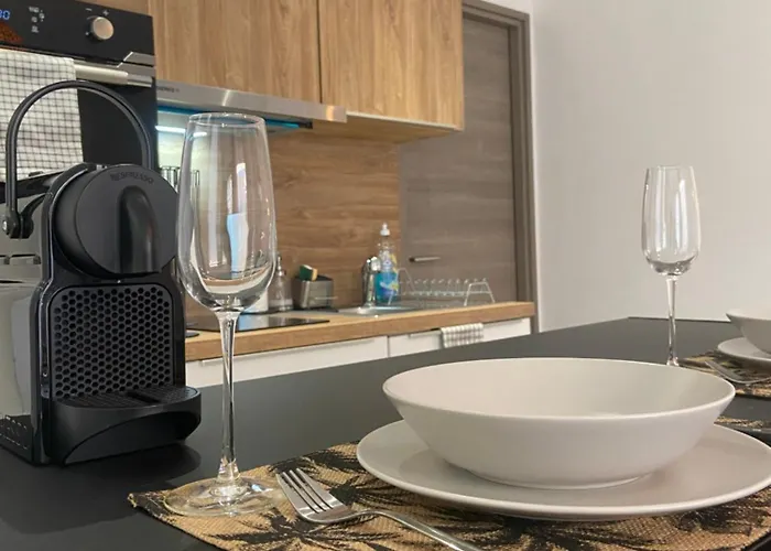 Confortable - Parking Inclus - Proche Juan-les-pins